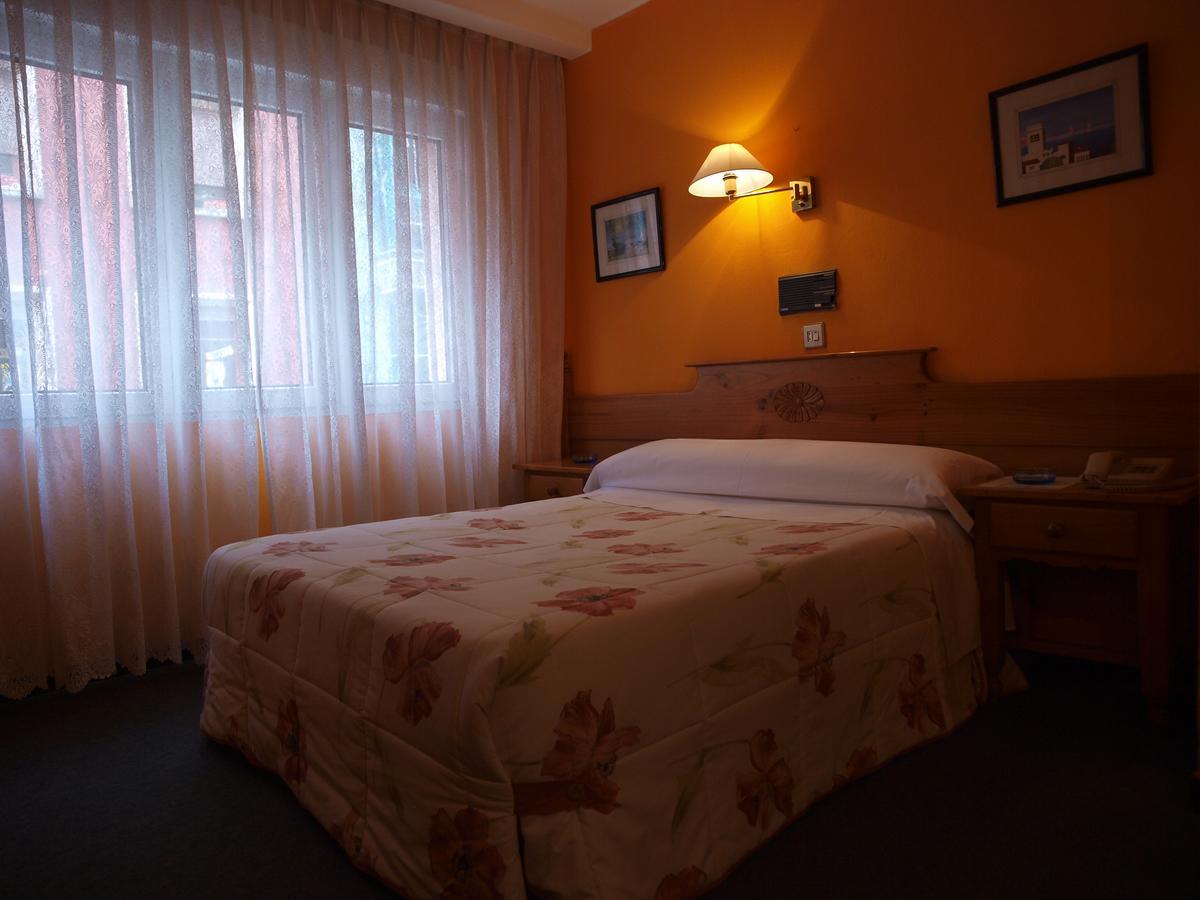 Hotel Paris Gijón Kültér fotó